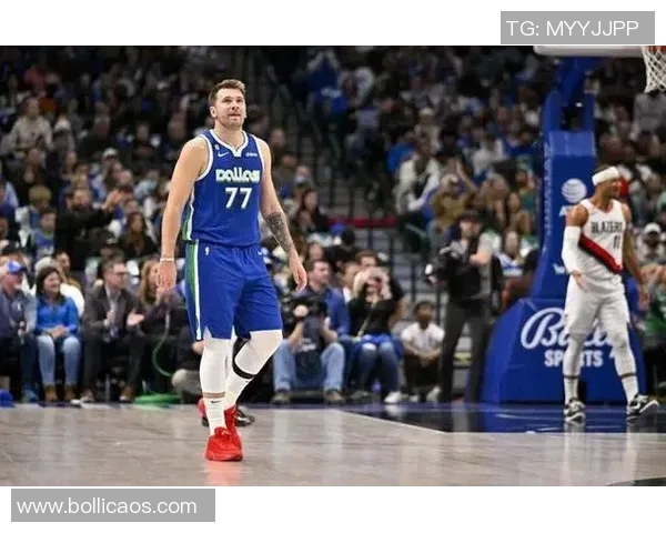 独行侠终结四连败！东契奇准三双率队险胜奇才，NBA常规赛角色球员表现成关键